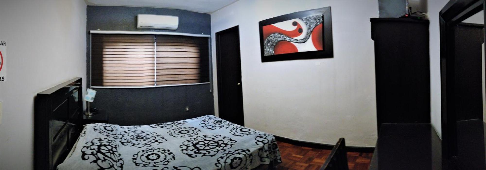 Laguna Inn โทร์เรออน ภายนอก รูปภาพ